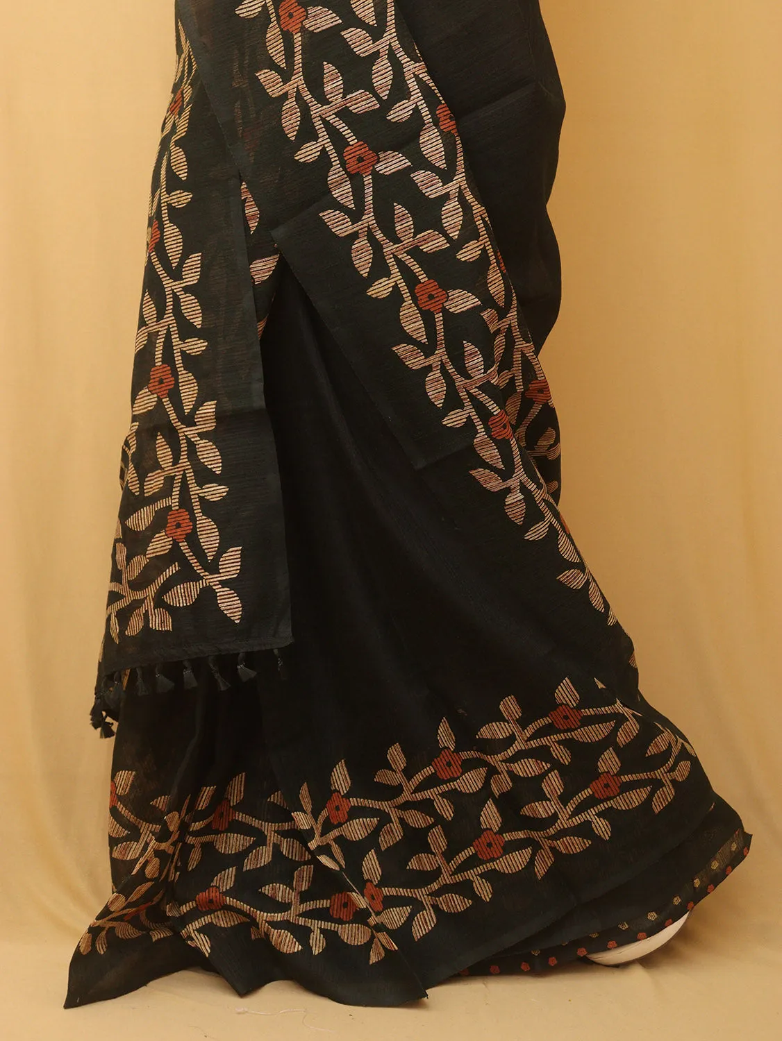 Black Jamdani Print Semi Tussar Silk Saree