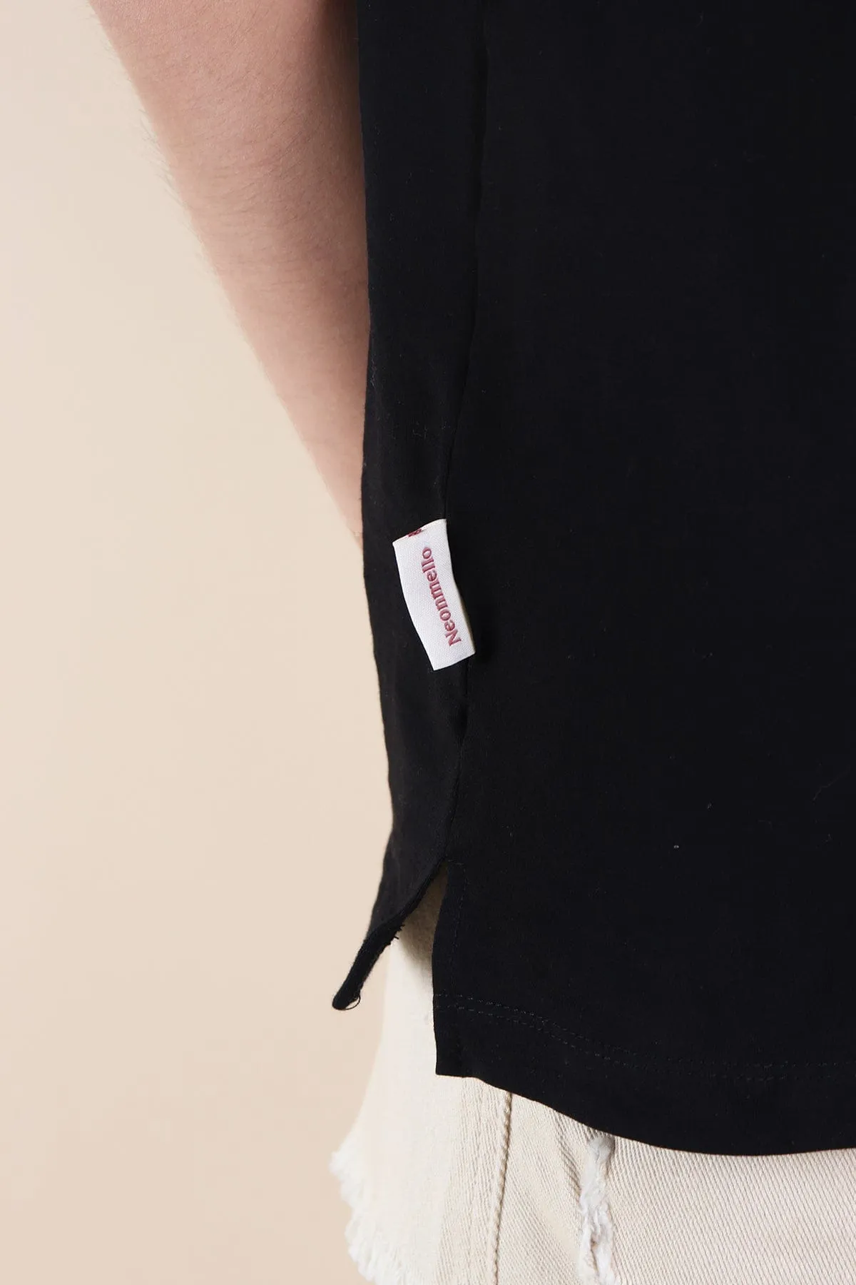 GOOD THINGS TAKE TIME QUOTE TEE IN BLACK