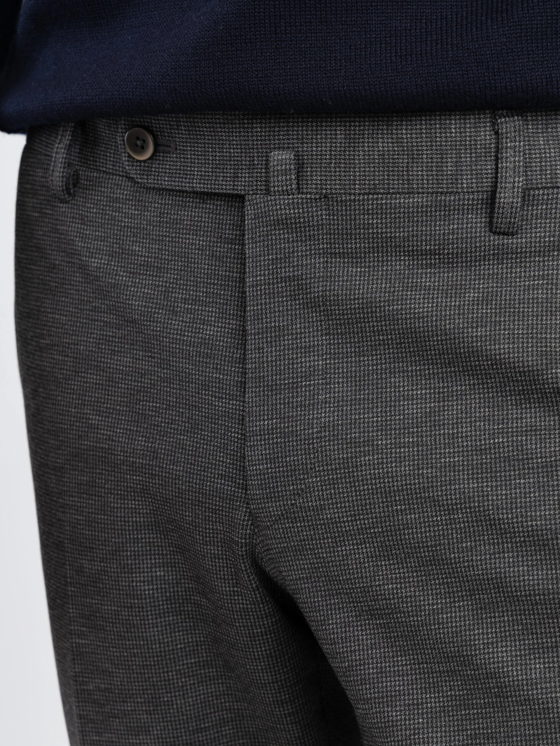 Elegant Grey Straight Leg Trousers with Classic Print