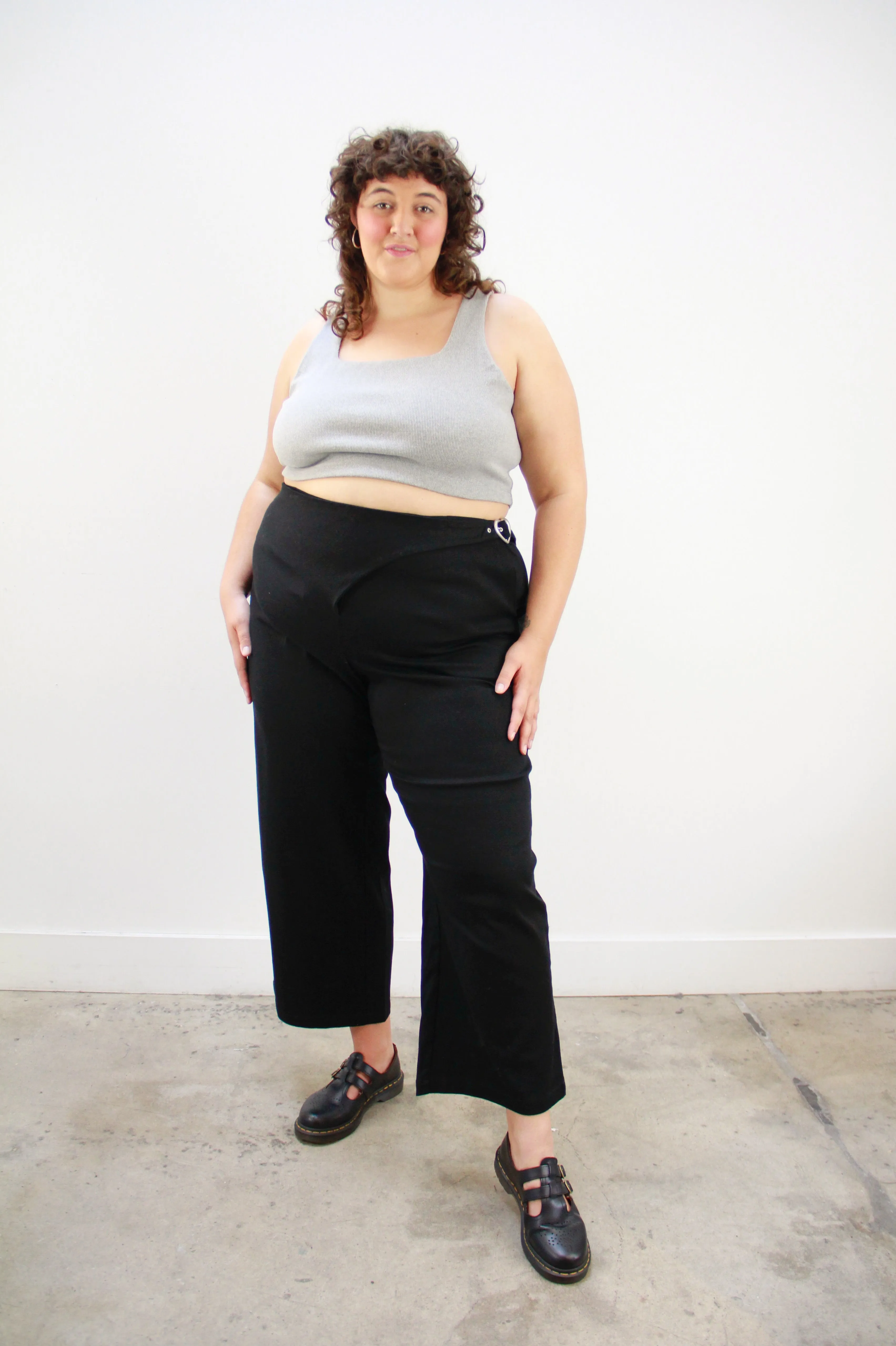 HEART BUCKLE PANTS ~ BLACK